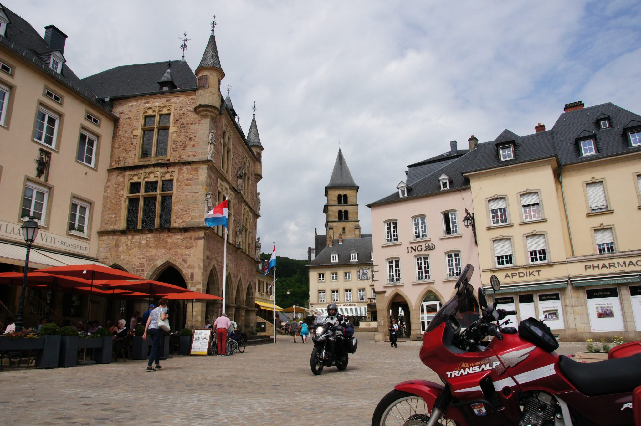 Echternach3 Dietrich Hub